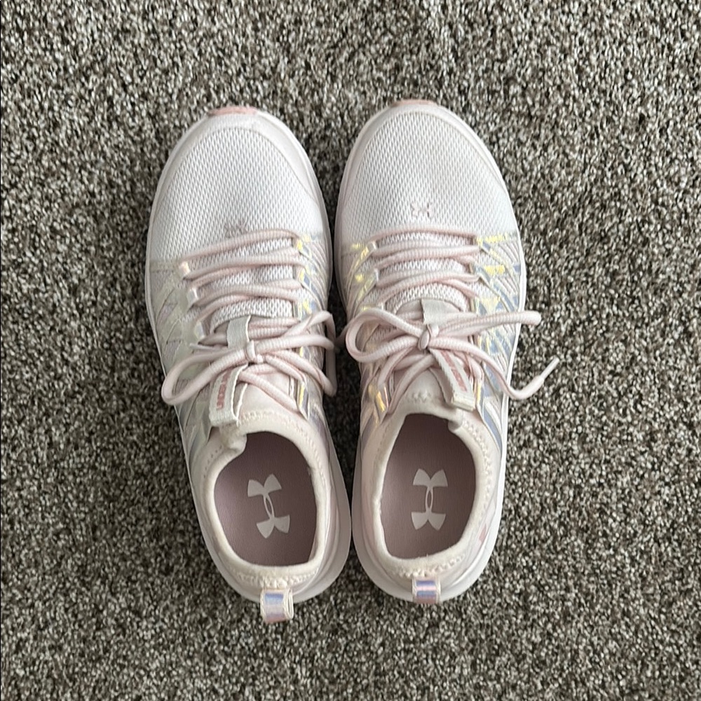 Under Armour very light peachy pink Sneakers